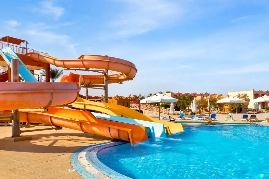 Three Corners Happy Life Beach Resort - basen