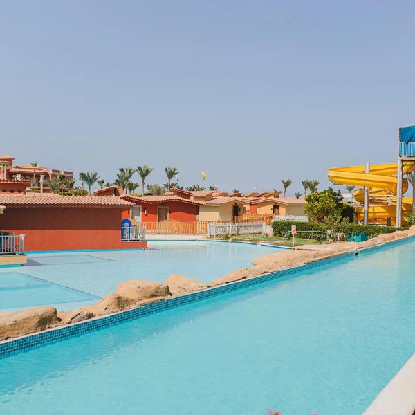 Titanic Beach Spa & Aqua Park - zdjęcie 2