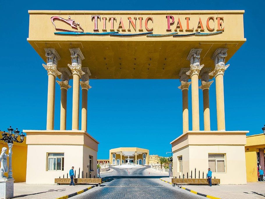 coral travel titanic palace