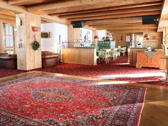 Ehrenbachhohe 4*