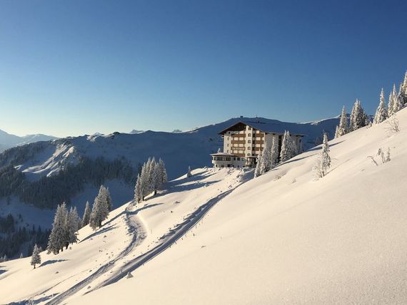 Ehrenbachhohe 4*
