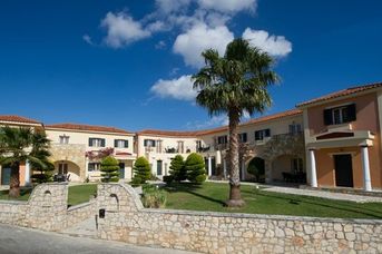 Elanthi Village