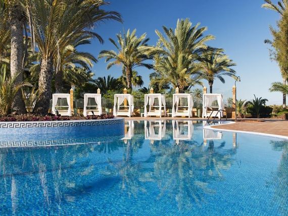 Elba Palace Golf Boutique – basen hotelowy w Caleta de Fuste przy polu golfowym