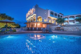 Elegance Luxury Executive Suites