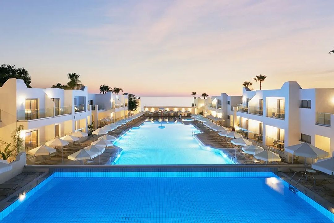 teren hotelu, basen