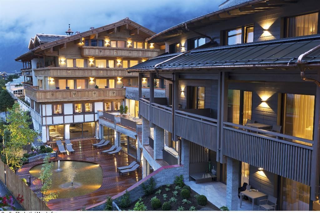 obiekt, teren hotelu