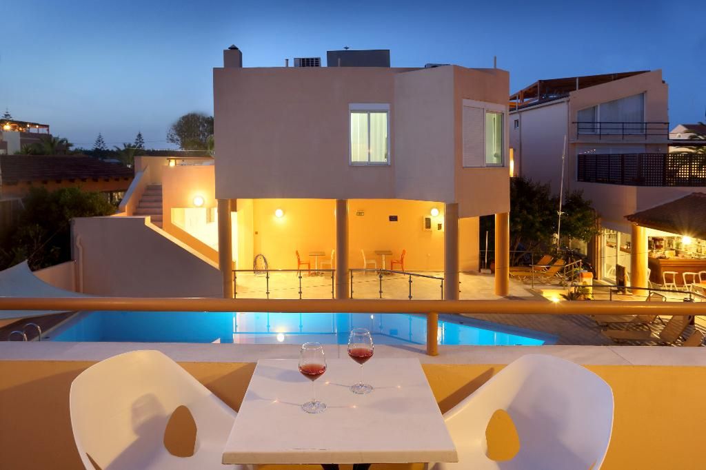 obiekt, teren hotelu, balkon / taras, basen