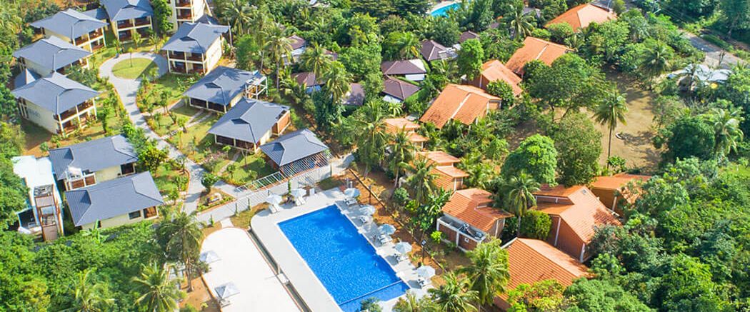 obiekt, teren hotelu, basen