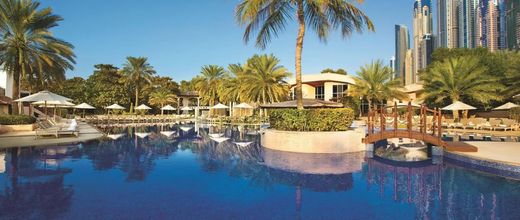 Al Habtoor Grand Resort, Autograph Collection