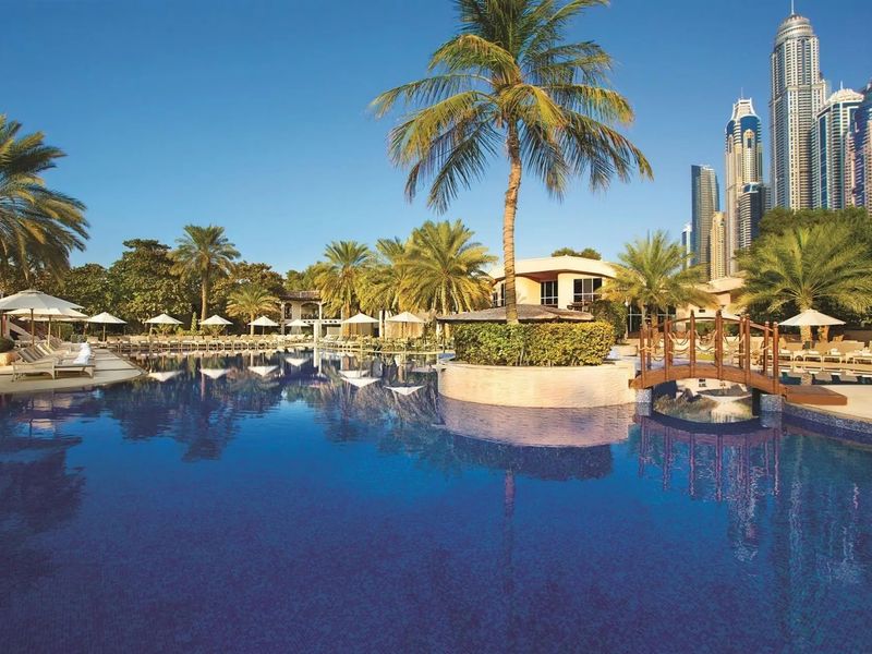 Al Habtoor Grand Resort, Autograph Collection