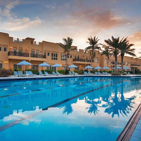 Hotel Al Hamra Village Golf Beach Resort