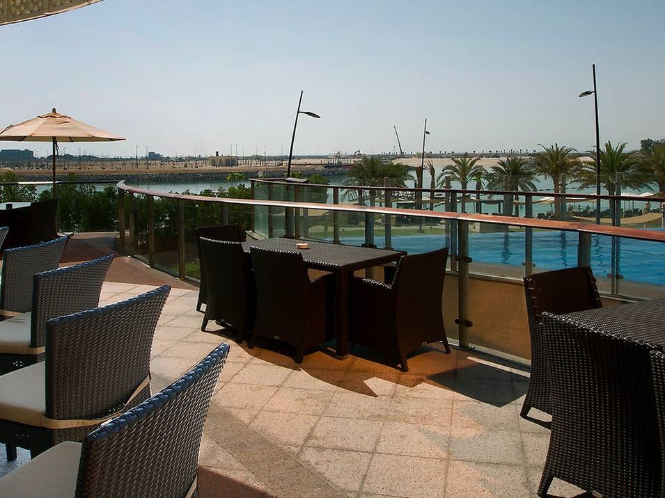 pool bar