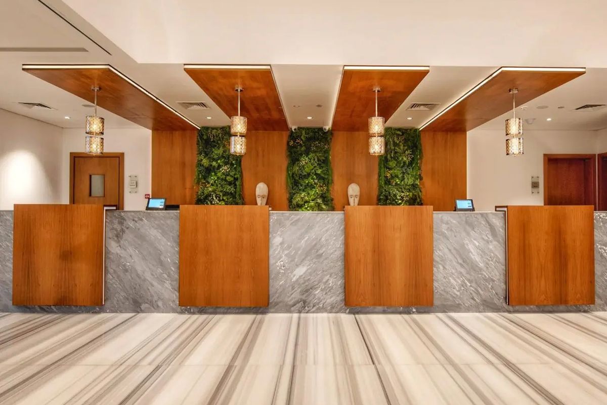 Canal Central Business Bay - recepcja / lobby