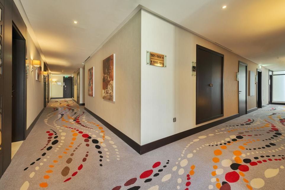 Canal Central Business Bay - recepcja / lobby