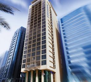 Centro Al Manhal by Rotana
