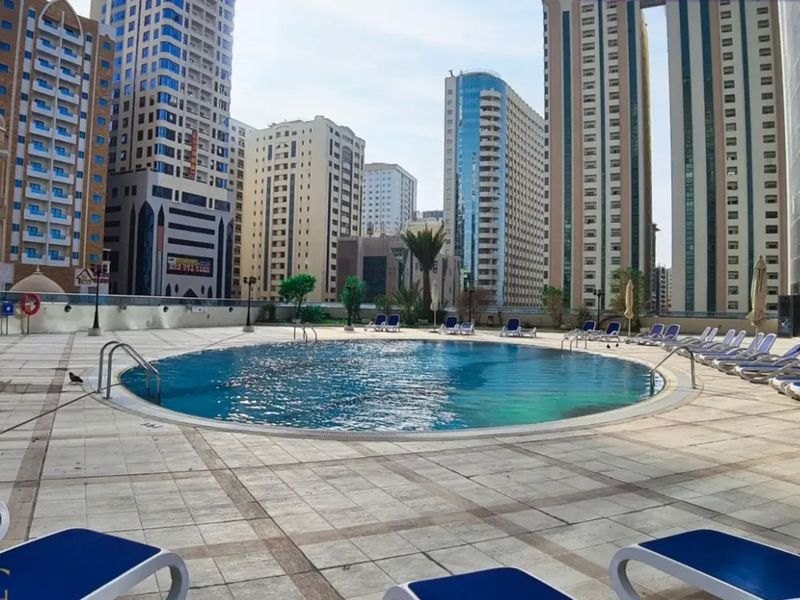 Corniche Sharjah (ex. Hilton Sharjah)