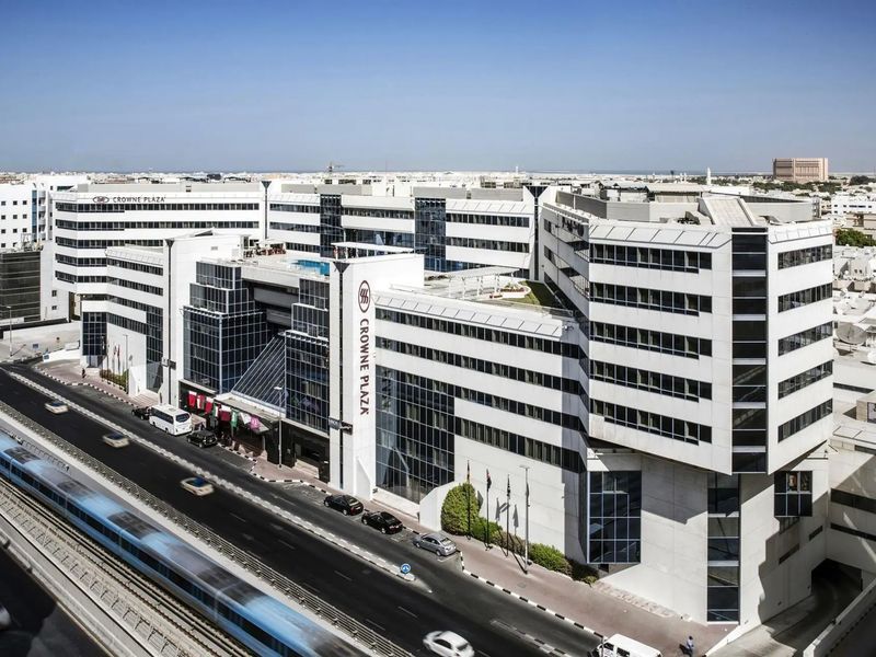 Crowne Plaza Dubai - Deira 5*