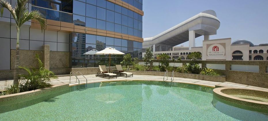 DoubleTree by Hilton Hotel and Residences - Al Barsha