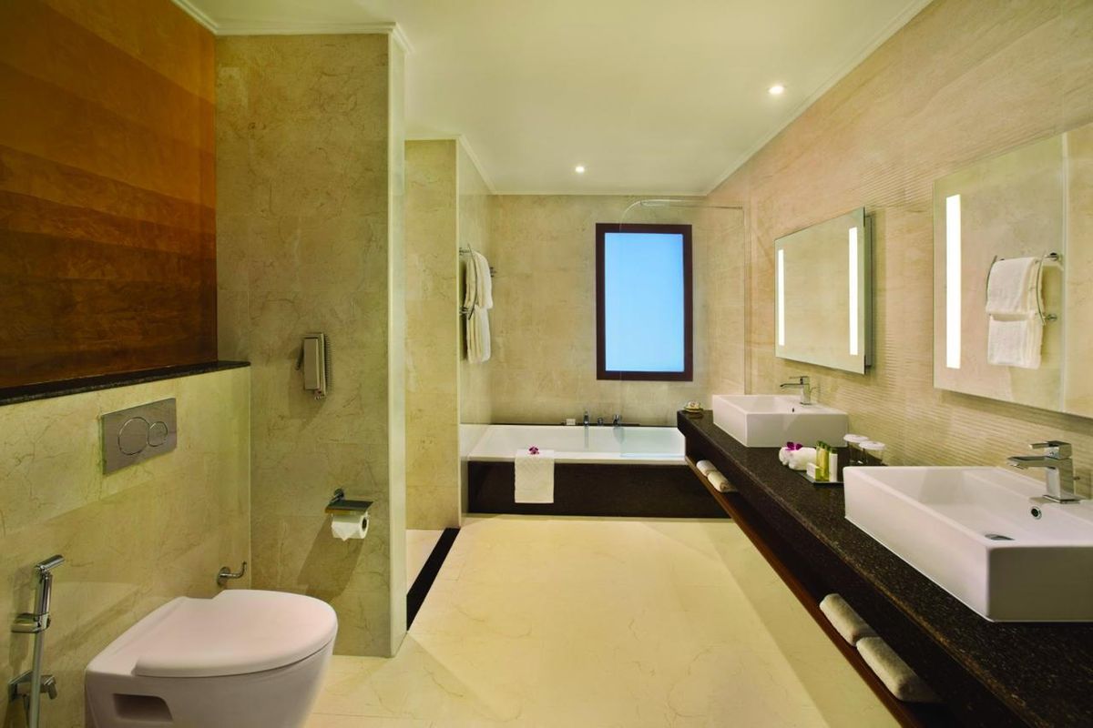 Doubletree By Hilton Resort & Spa Marjan Island - łazienka