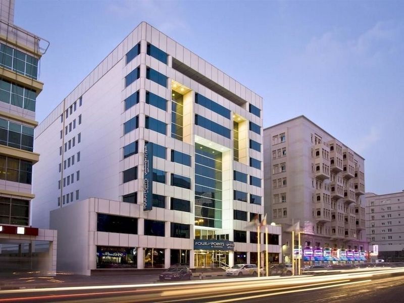 Four Points by Sheraton Bur Dubai 4*