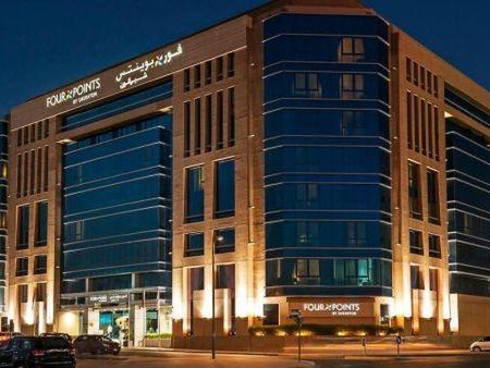 obiekt, budynek główny, teren hotelu