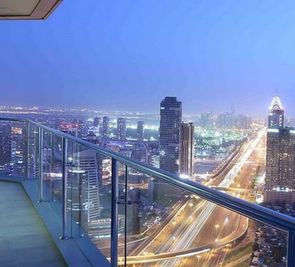 La Suite Dubai Hotel & Apartments (ex. Fraser Suites)