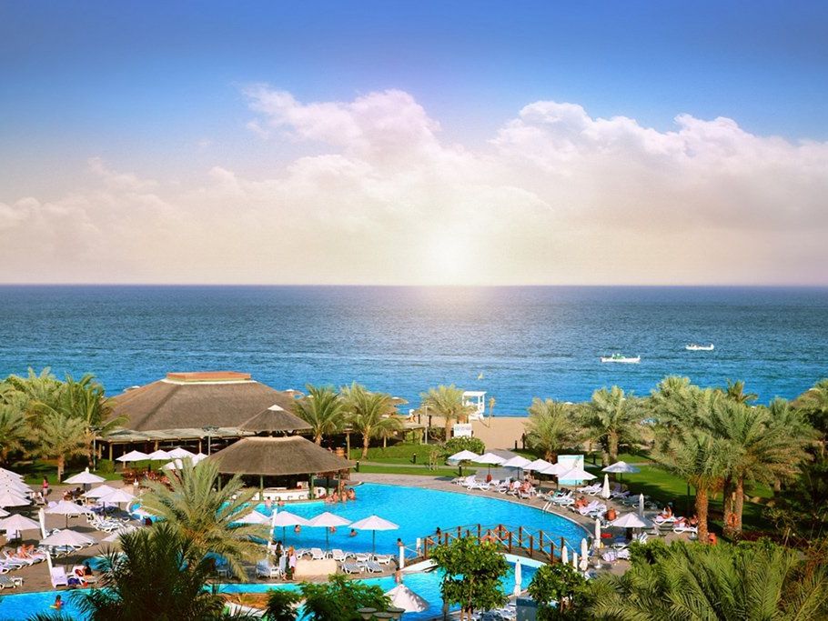 teren hotelu, basen, plaża