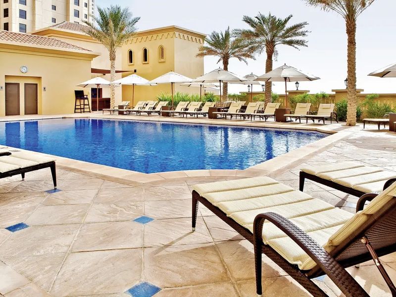 Hilton Dubai The Walk - Jumeirah Residence 5*