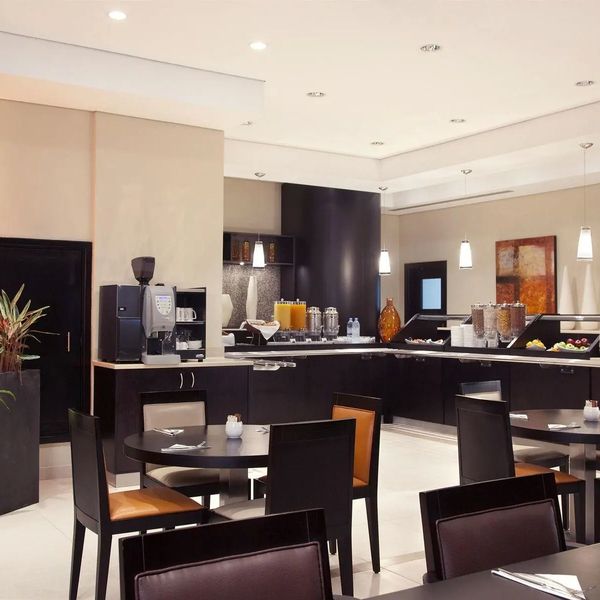 Holiday Inn Express Safa Park – 2026-06-10 - Zdjęcie 3