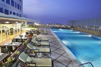 La Suite Dubai Hotel & Apartments (ex. Fraser Suites)