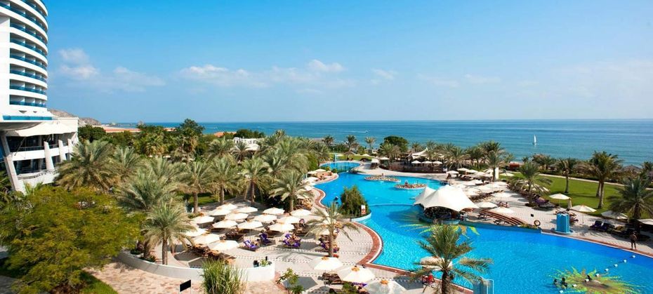Le Meridien Al Aqah Beach Resort