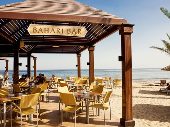 beach bar