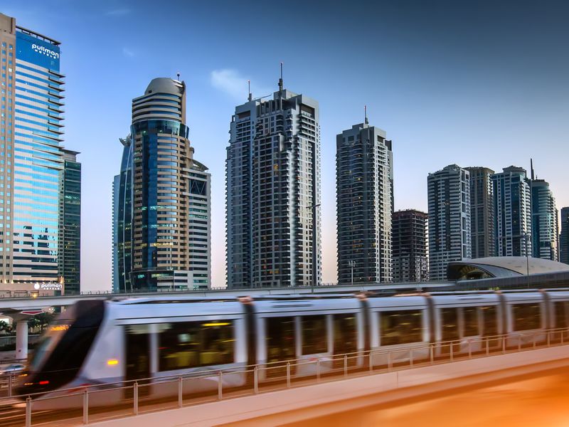 Pullman Jumeirah Lakes Towers 5*