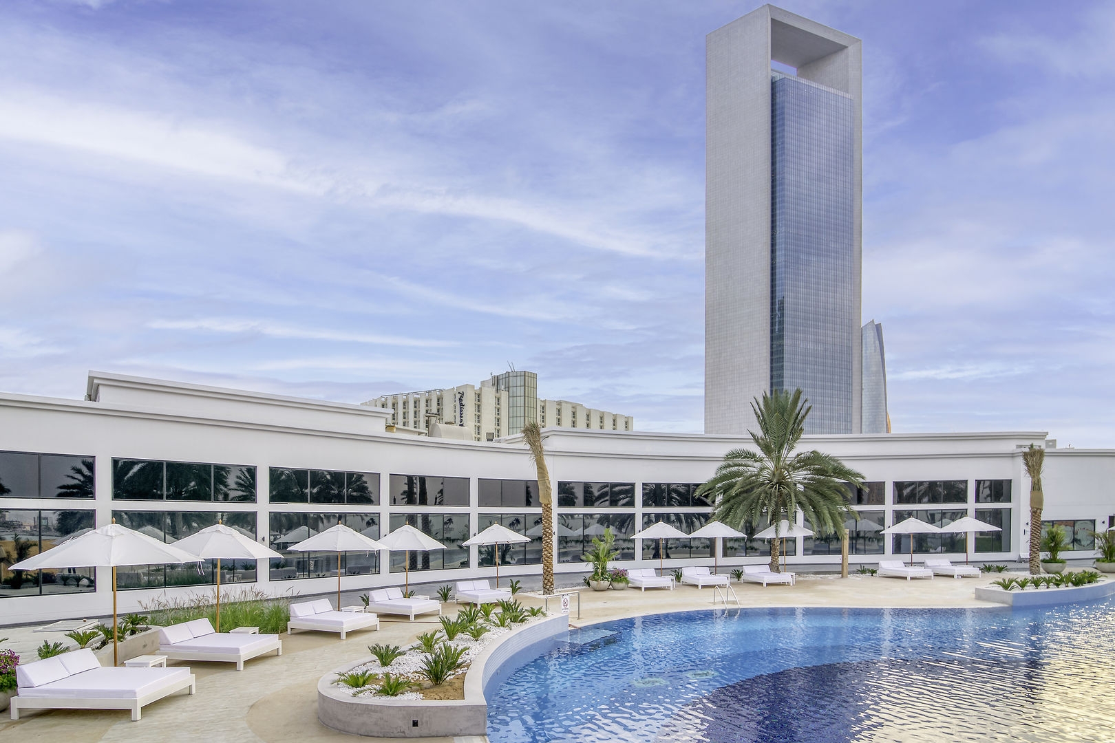 Radisson Blu Abu Dhabi Corniche (ex Hilton)