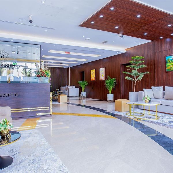 Royal Regency Suites – 2025-12-14 - Zdjęcie 3