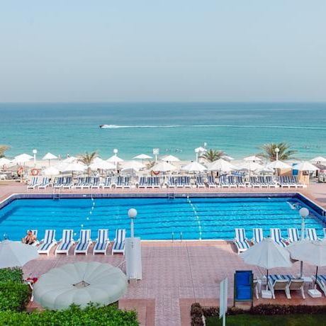 Sharjah Carlton – 2025-12-12 - Zdjęcie 3