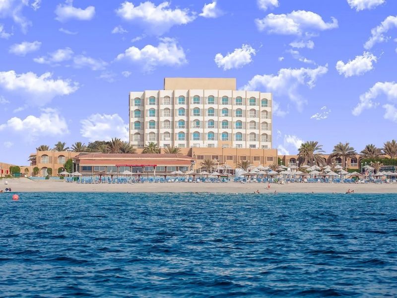 Sharjah Carlton 4*