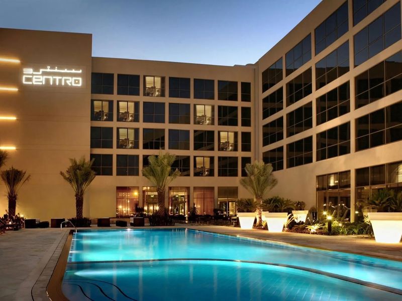 Sharjah Rotana 4*