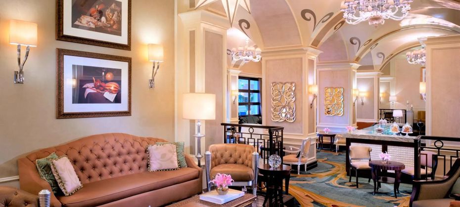 The Ritz Carlton Abu Dhabi Grand Canal