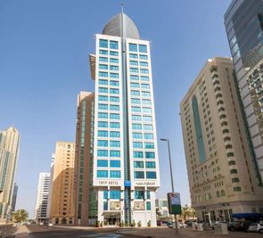 Tryp by Wyndham Abu Dhabi City Center