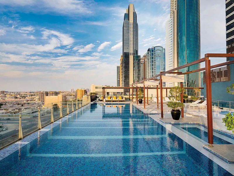 Voco Dubai (ex Nassima Royal) 5*