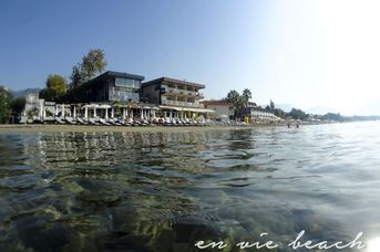 En Vie Beach Boutique