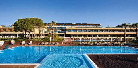 obiekt, budynek główny, basen