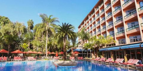 obiekt, teren hotelu, basen