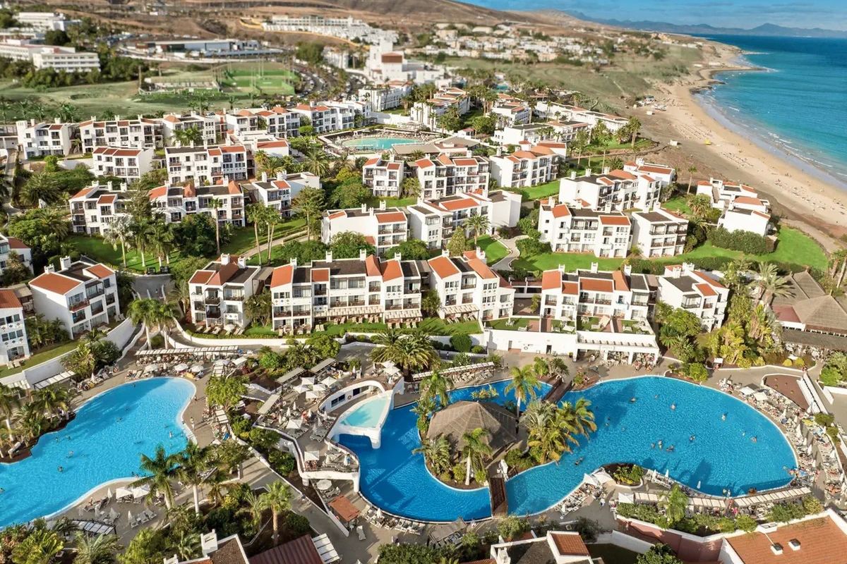 obiekt, teren hotelu