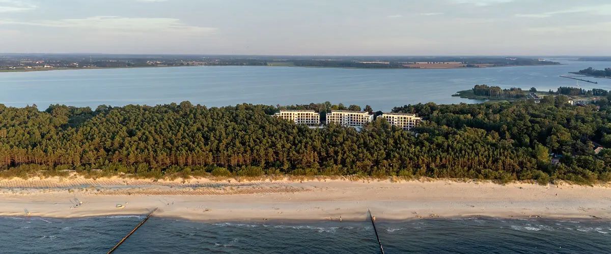 plaża, teren hotelu, obiekt