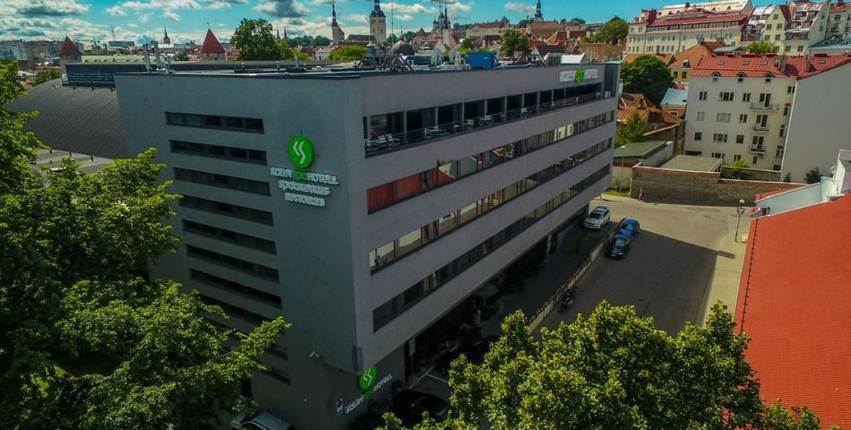 obiekt, budynek główny, teren hotelu