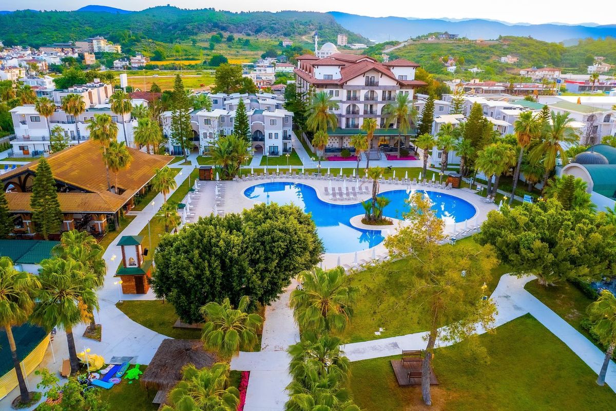 teren hotelu, basen