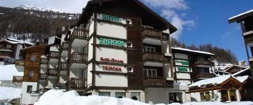 obiekt, teren hotelu