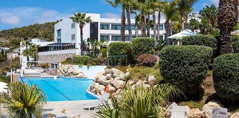 obiekt, teren hotelu, basen